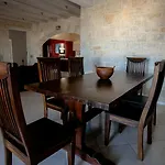 Jean Claud Villa